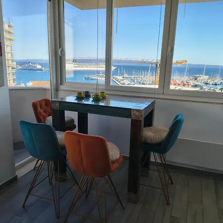 Kike Apartment *