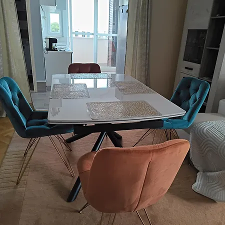 Kike&ana Apartment Split