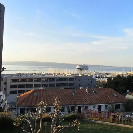 Kike&ana Appartamento