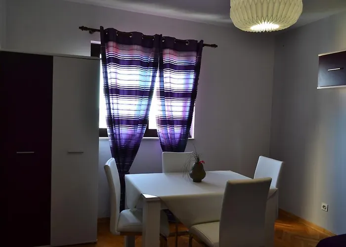 Kike&ana Appartement *