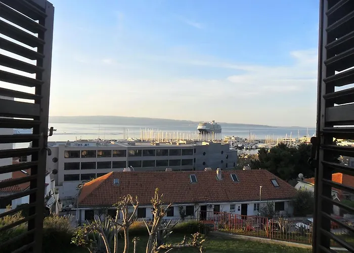 Kike&ana Appartement