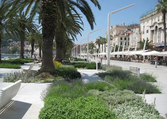 Kike&ana Appartement *